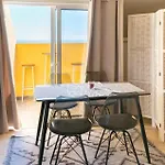 Camarata Flat By Mth Appartamento