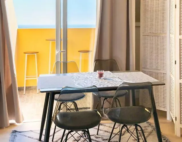 Camarata Flat By Mth Appartamento